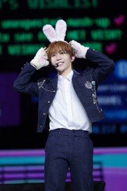 NCT WISH (เอ็นซีที วิช) ล็อกอินสู่หัวใจแฟนชาวไทยได้สำเร็จ พร้อมส่งมอบพลังแห่งความหวังอันสดใส ครั้งแรกในประเทศไทยกับ 2025 NCT WISH ASIA TOUR LOG in BANGKOK บัตรหมดเกลี้ยงรวมผู้ชม 5,000 คน!